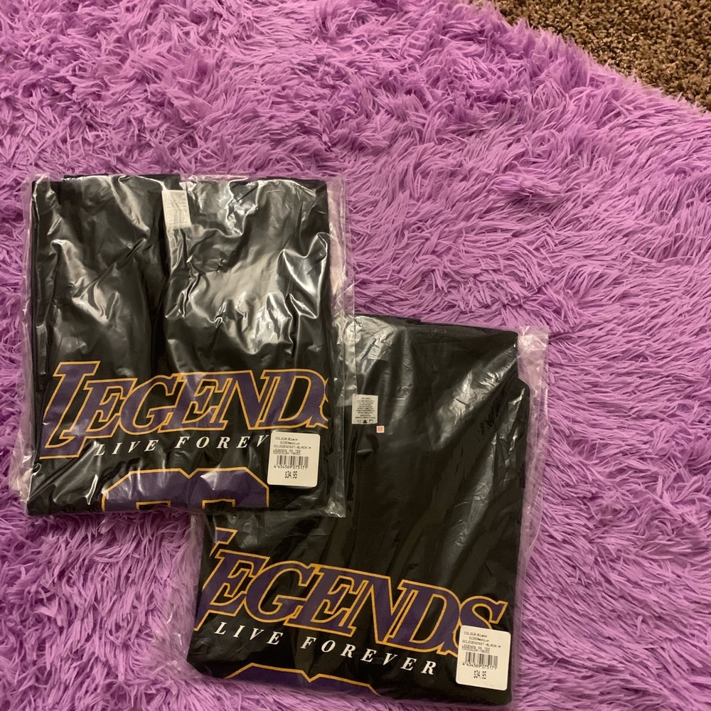 Kobe Bryant Legends Live Forver TShirts
